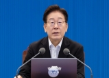 기자들의 李대통령 직무 평가, 긍정 59%→38.7% '급감'