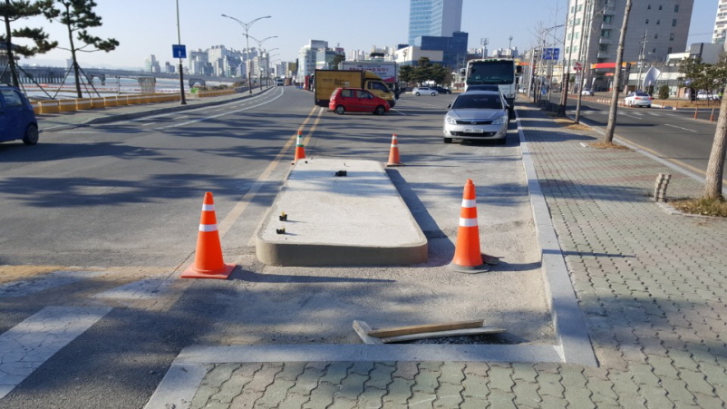 꾸미기_북부 주차장2.jpg