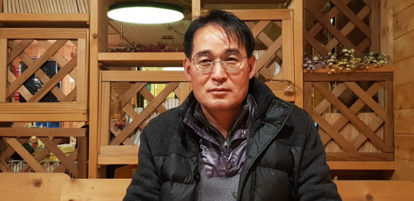 꾸미기_오영섭 회장.jpg