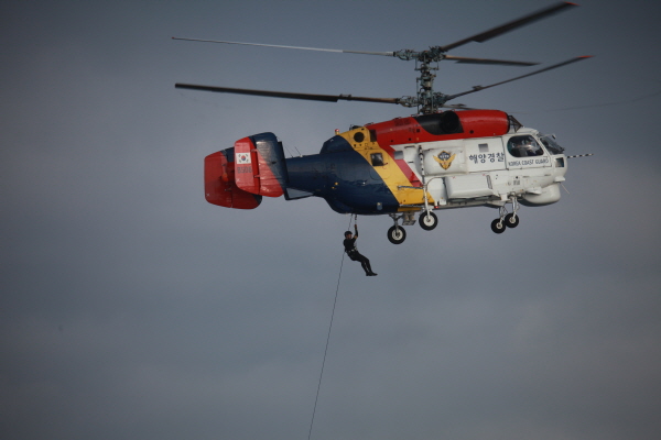꾸미기_해경구조훈련 2.jpg