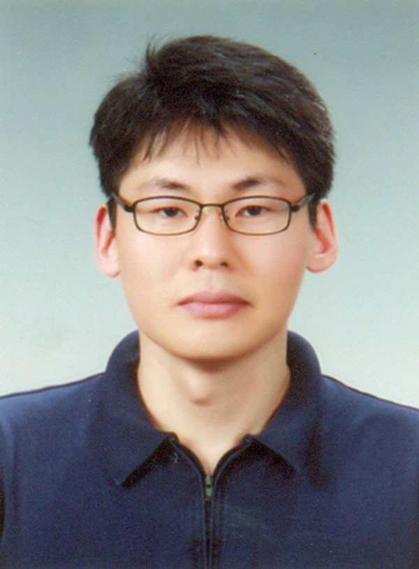 꾸미기_사본 -이승재 교수님(교신저자).jpg