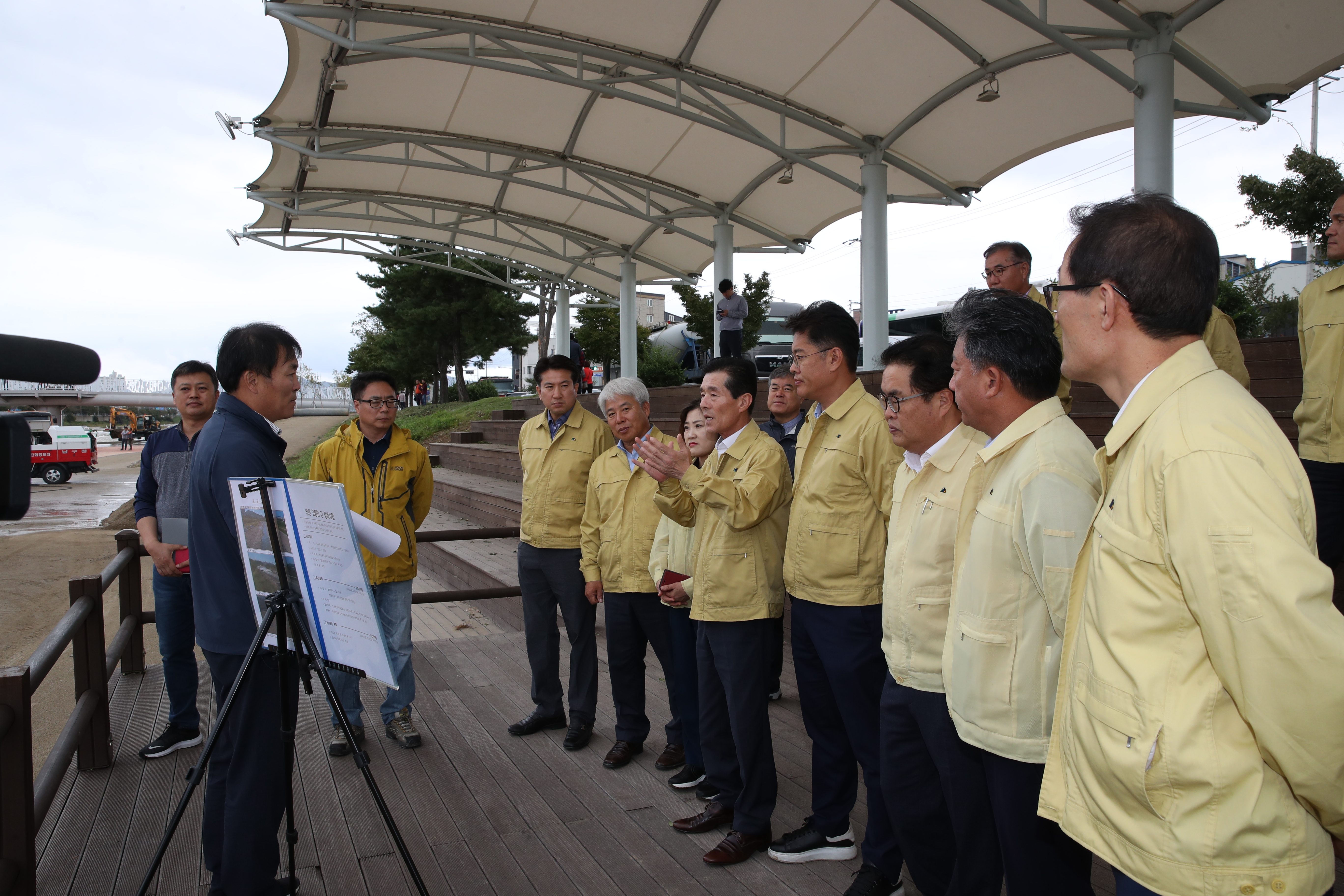 20190923 태풍피해현장 점검(오천 냉천).jpg