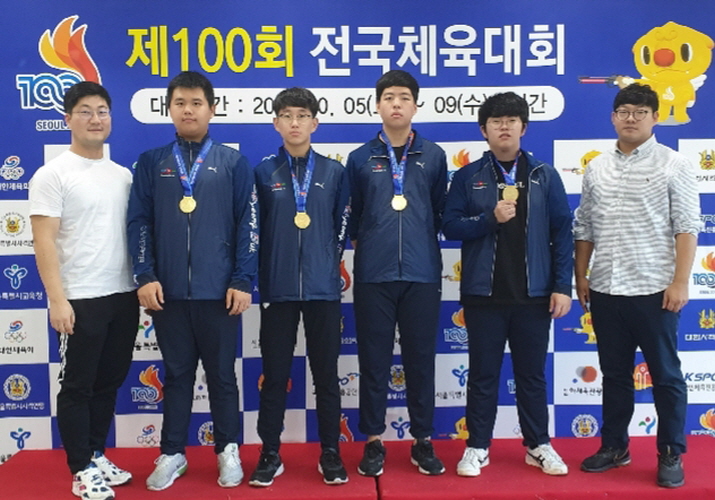 꾸미기_포항고 사격 금메달.jpg