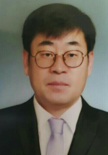 김진국(경영학박사.위덕대학교 겸임교수).jpg