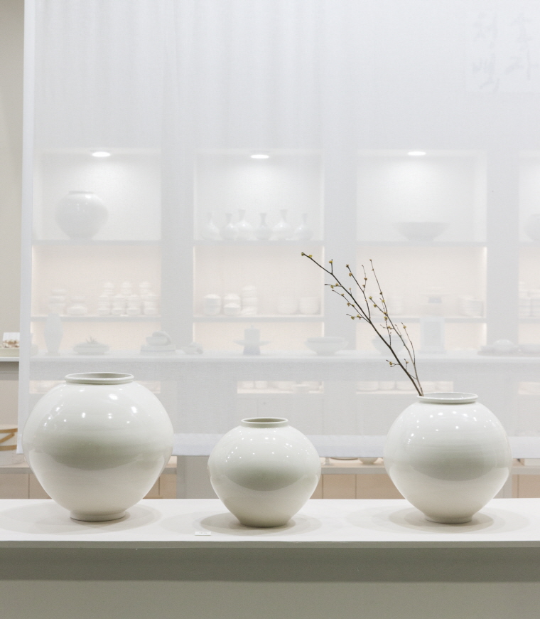 꾸미기_200107보도자료(청송백자 현대홈쇼핑 설특집 방송에서 전량 매진) (2).JPG