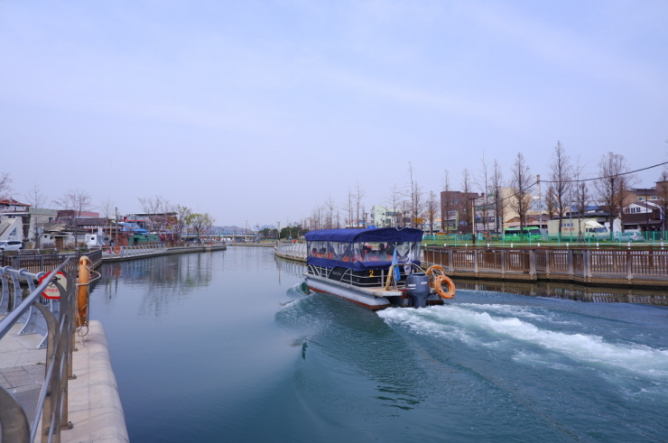 꾸미기_포항크루즈 보도사진1.JPG