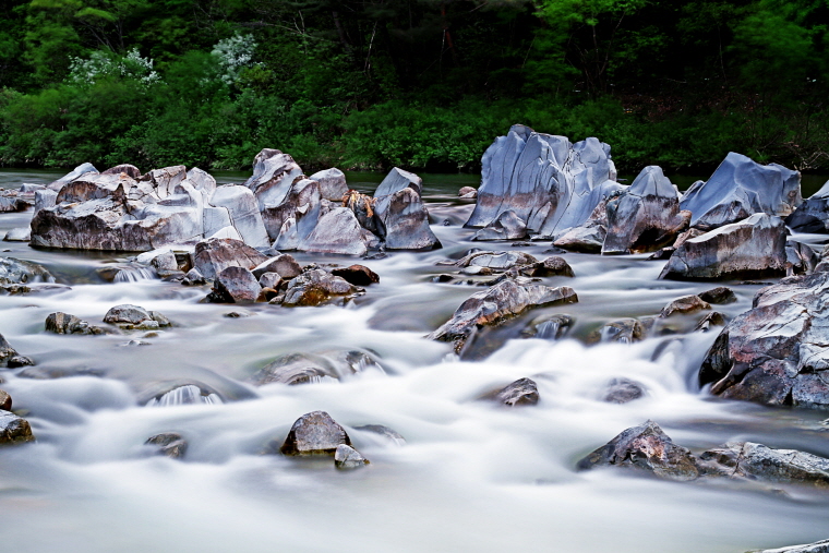 청송 백석탄.jpg