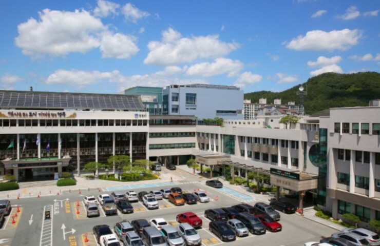 꾸미기_경주시청 전경.jpg