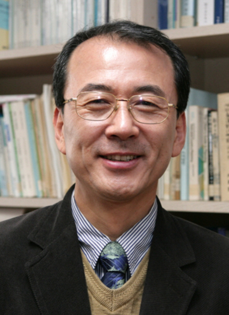 꾸미기_영남대학교 신임 최외출 총장.jpg