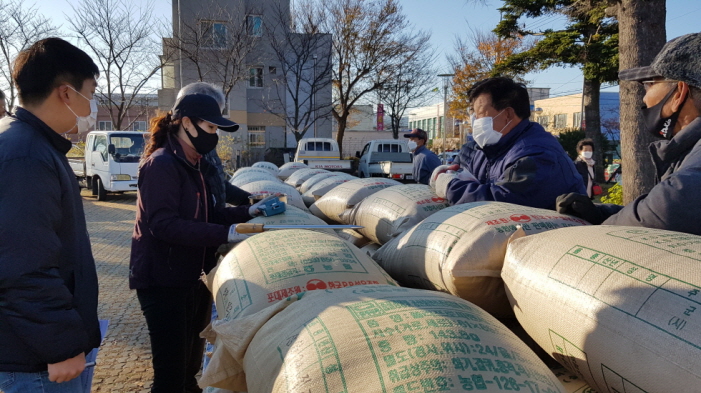 꾸미기_210209 포항시,‘삼광, 일품’2개 품종 2022년산 공공비축미곡 매입품종 선정 (2).jpg