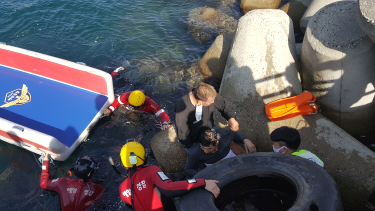 꾸미기_연동방파제 슬립웨이 이용 구조1.jpg