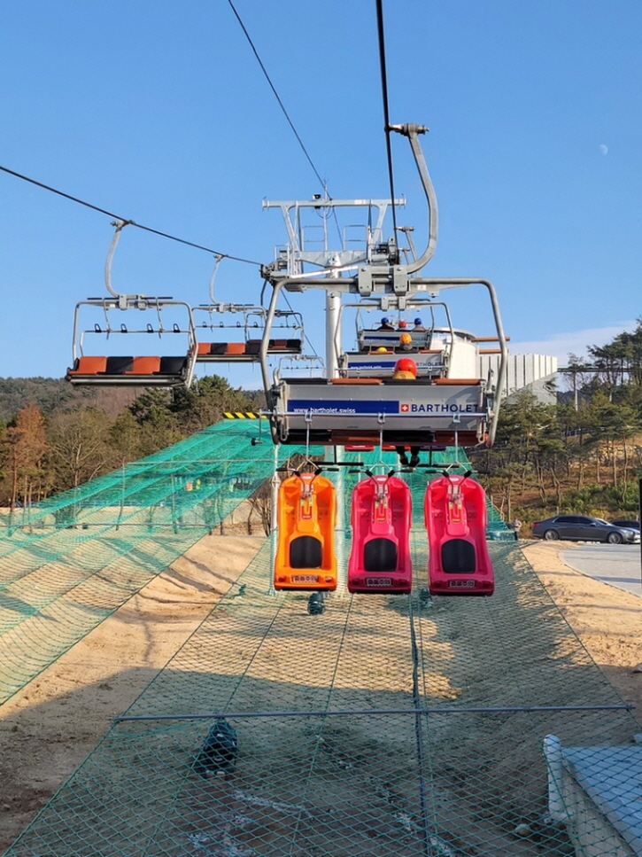 [꾸미기]경주 놀이기구.jpg