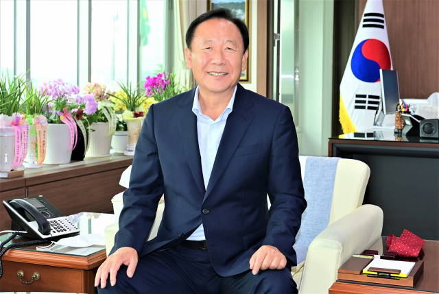 박현국 봉화군수.jpg