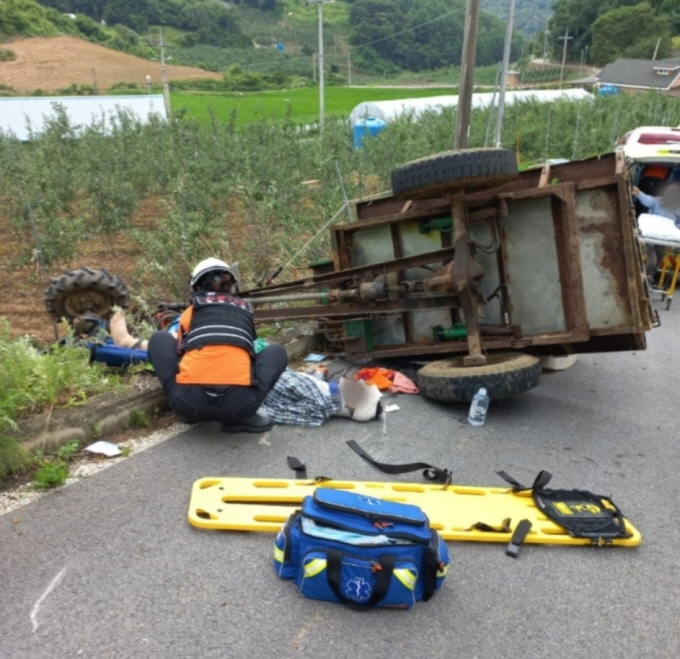 [꾸미기]농기계사고사진.jpg